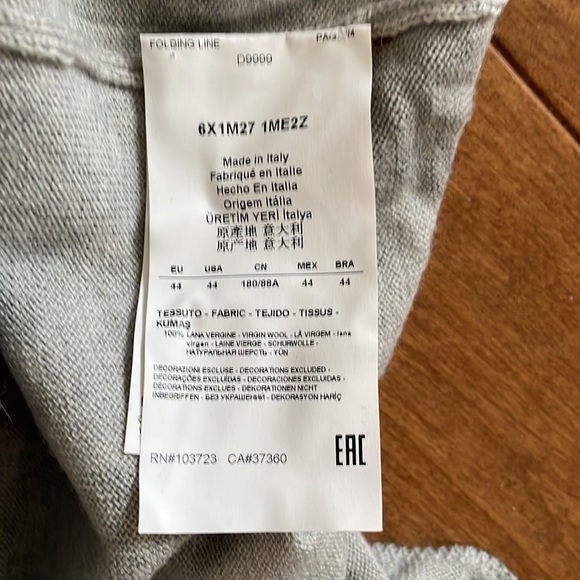 Emporio Armani L 100% Virgin Wool  sweater - Picture 5 of 8